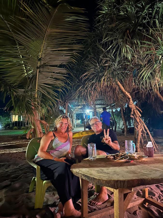 Surfing Beach Nilaveli Trincomalee Ngoại thất bức ảnh